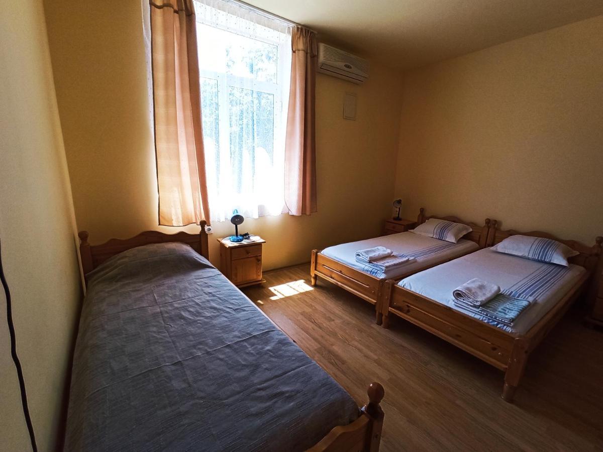 Pink Guest House Obzor Exterior foto