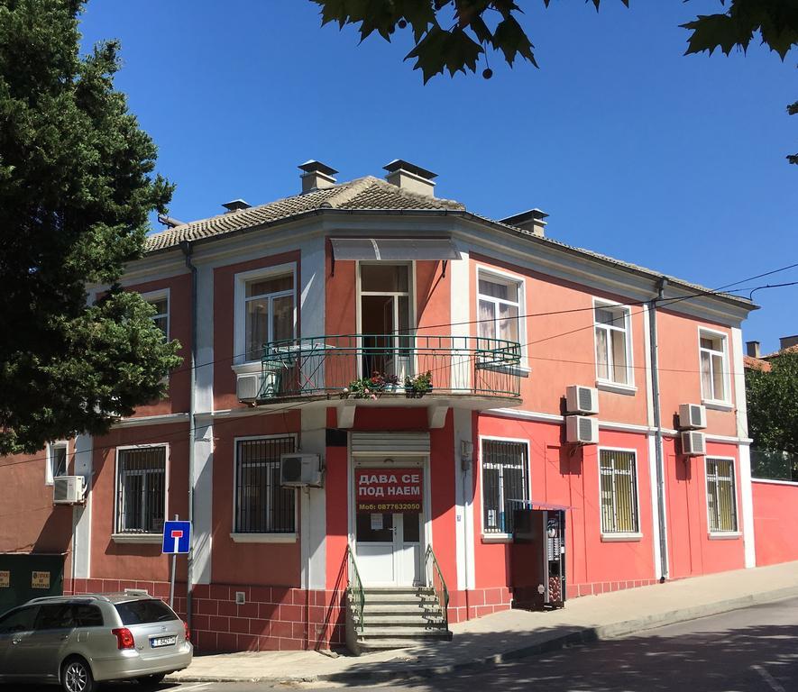 Pink Guest House Obzor Exterior foto